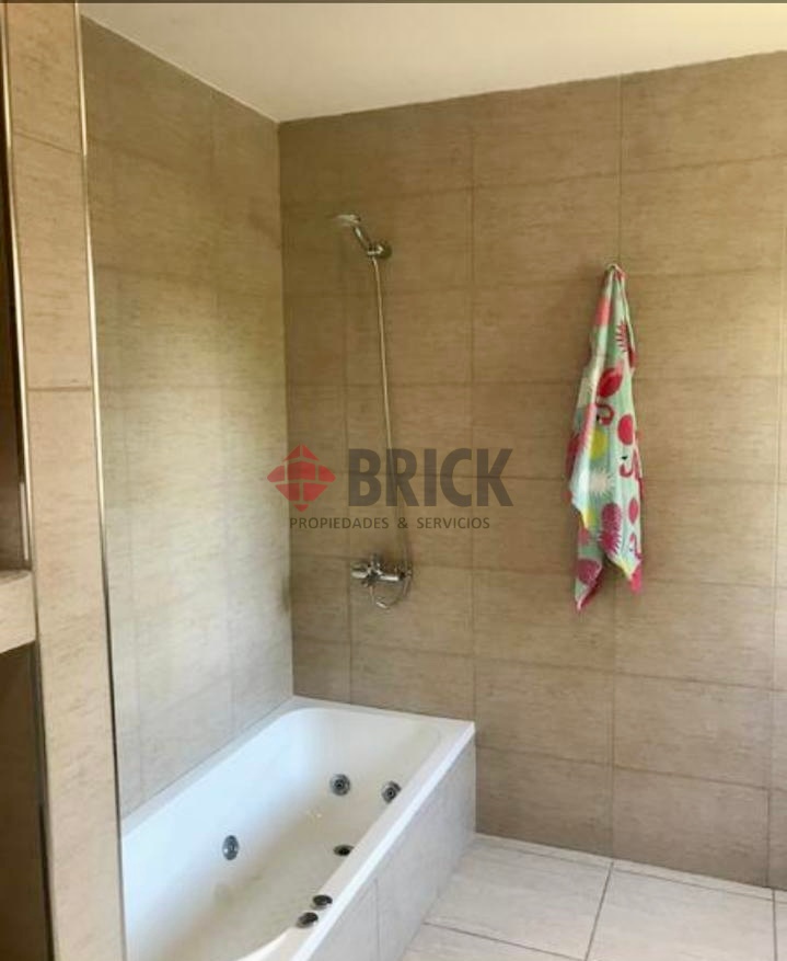 CASTRO BARROS al 900 15