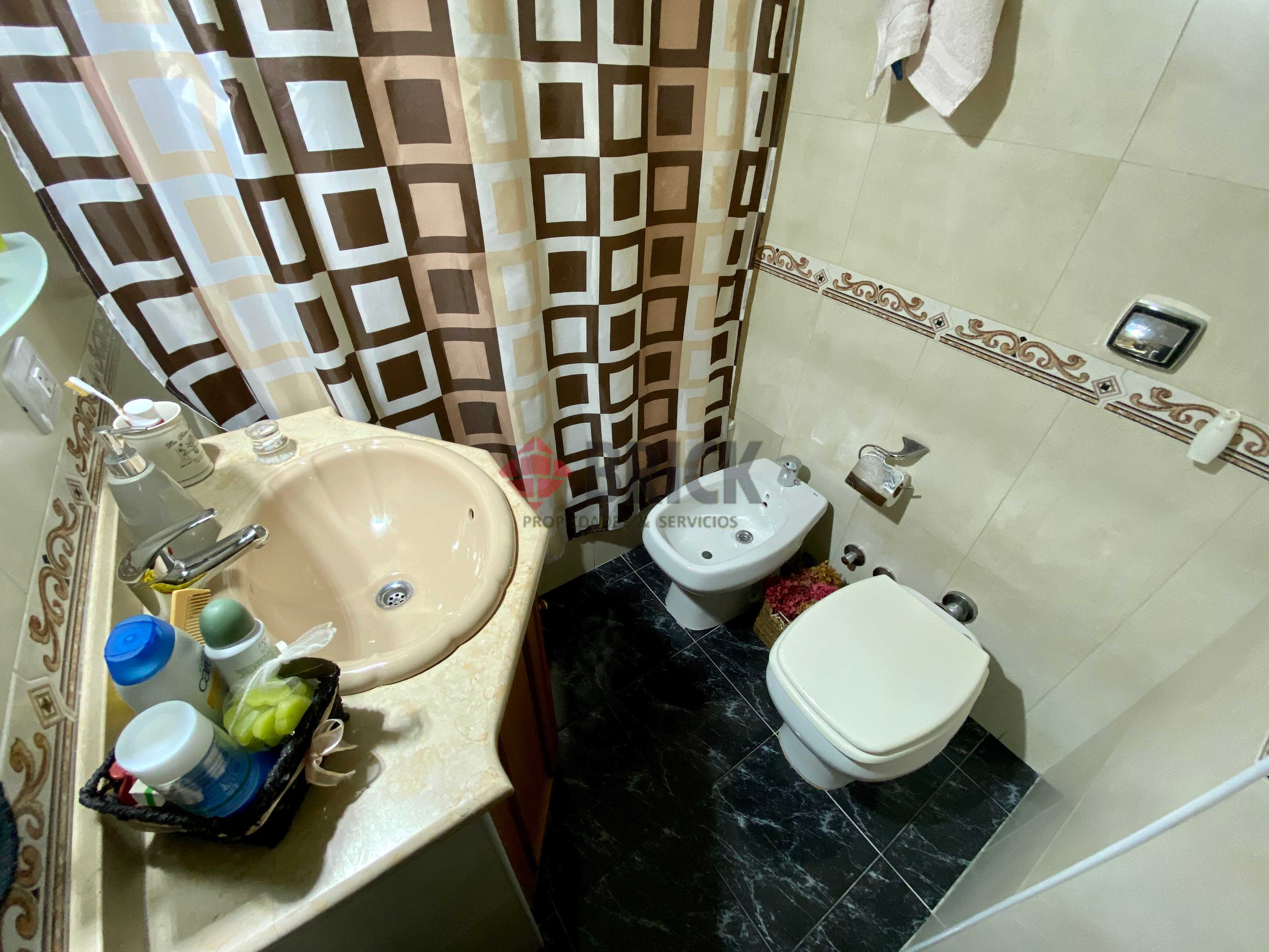 LAS HERAS al 100 Piso 6 15