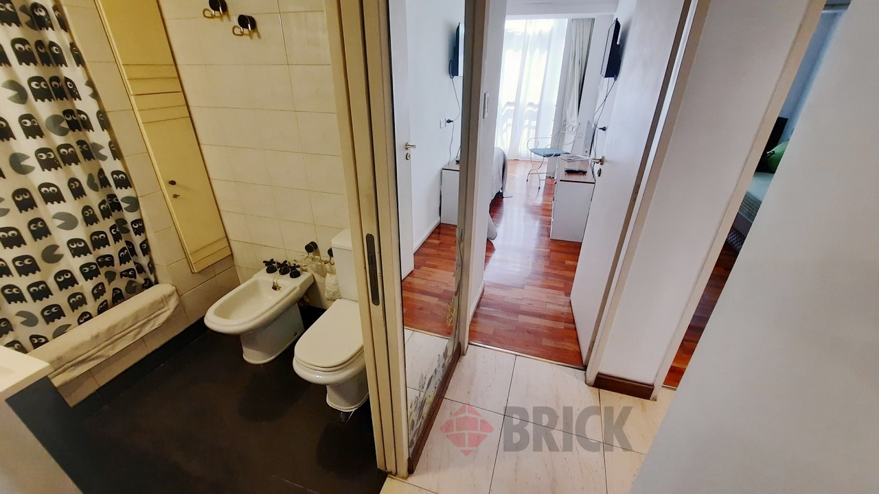 AMBROSETTI al 800 Piso 2 6