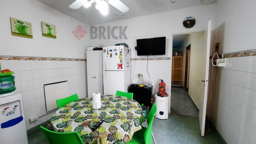 LOS PATOS al 3200 Piso PB 16