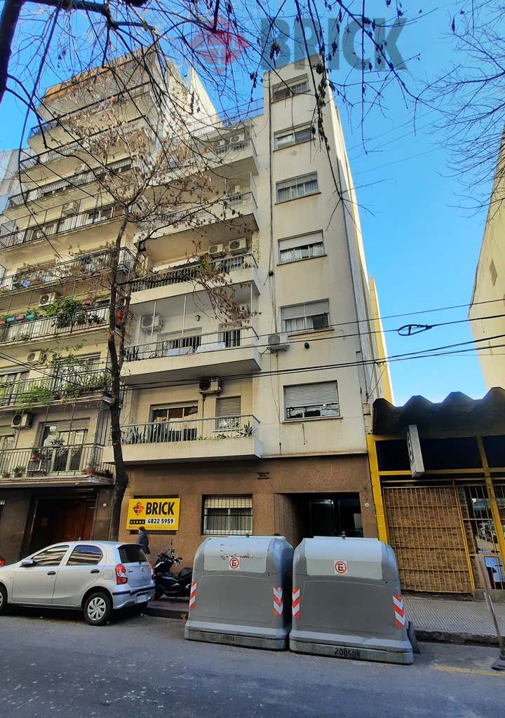 ECUADOR al 1300 Piso PB 26