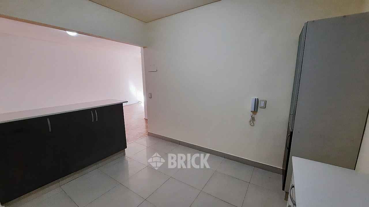 RIGLOS al 100 Piso 2 11