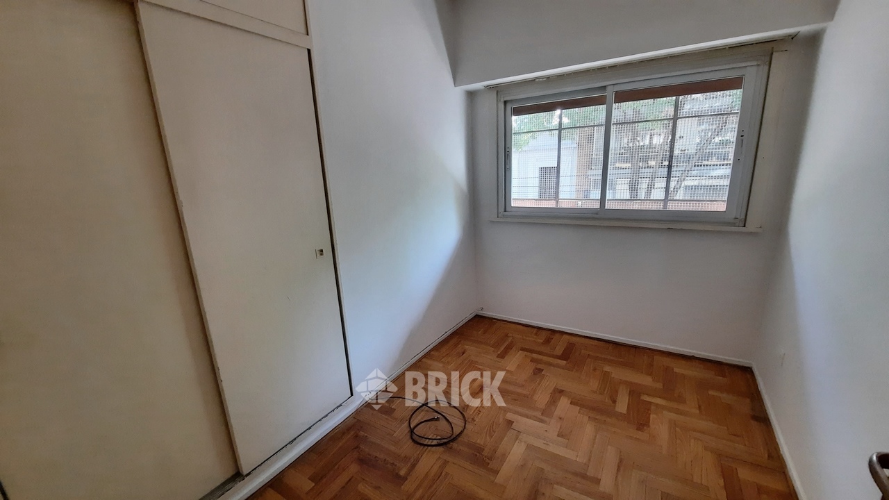 RIGLOS al 100 Piso 2 24