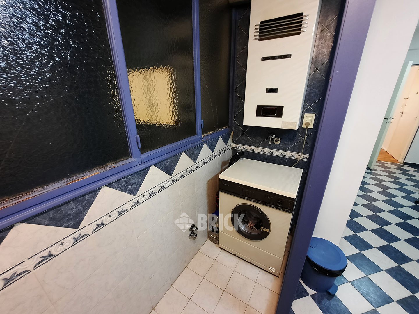 URIBURU, JOSE EVARISTO al 1000 Piso 2 22