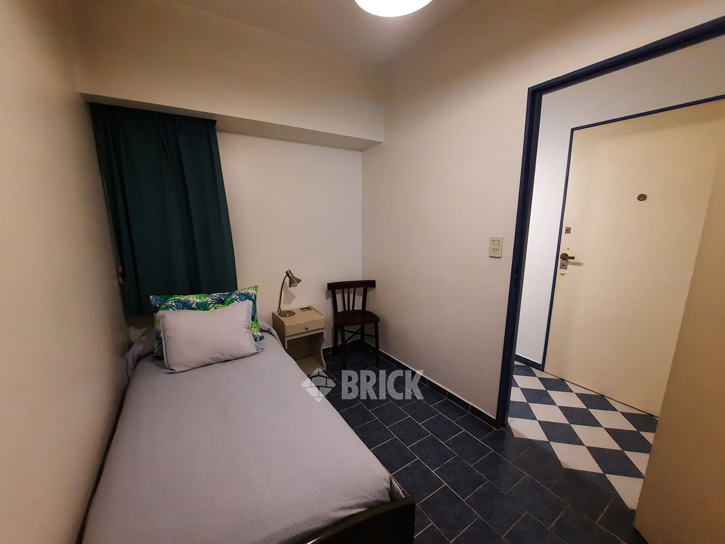 URIBURU, JOSE EVARISTO al 1000 Piso 2 24