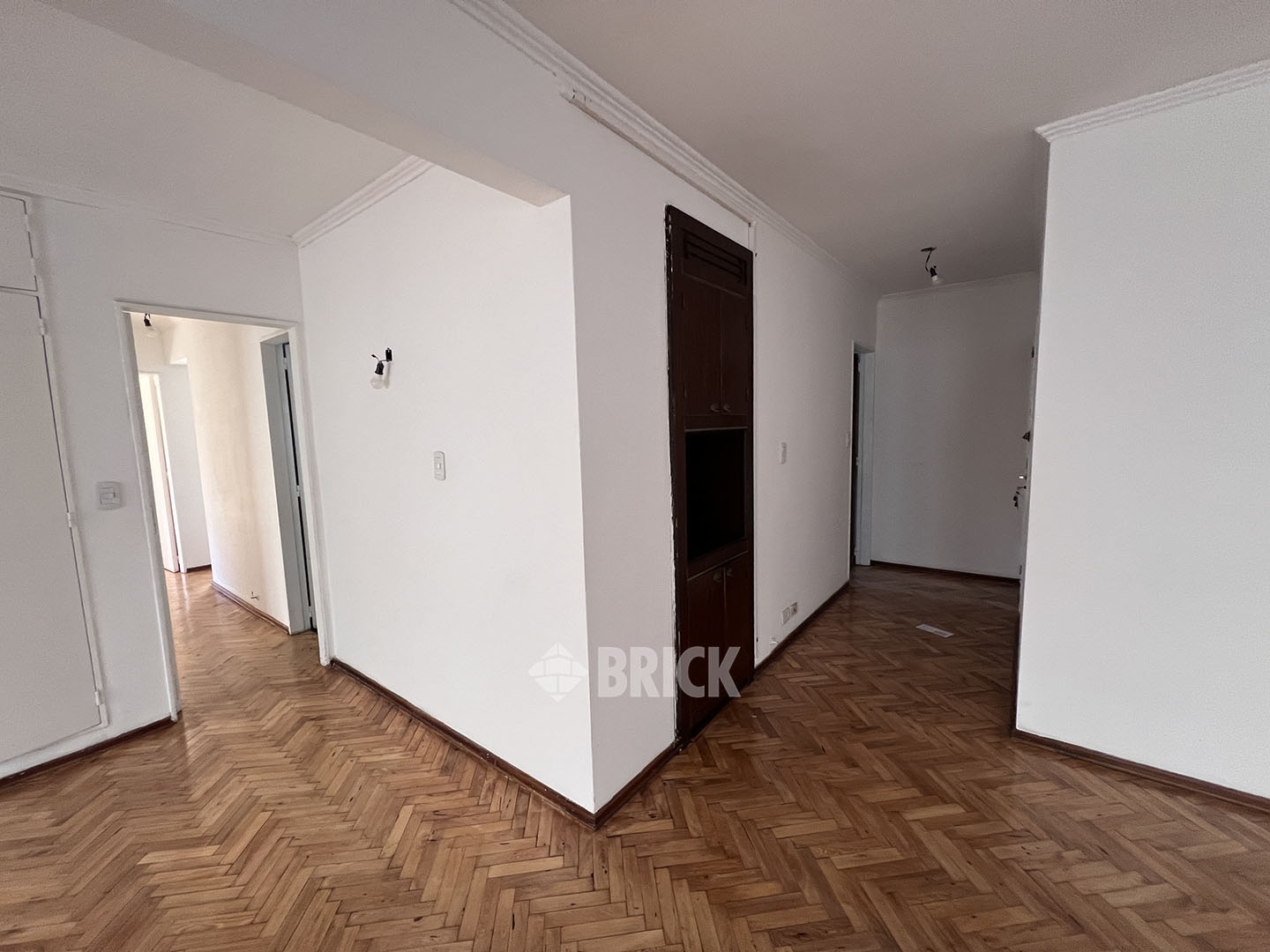 MELIAN, AV. al 2300 Piso 3 4