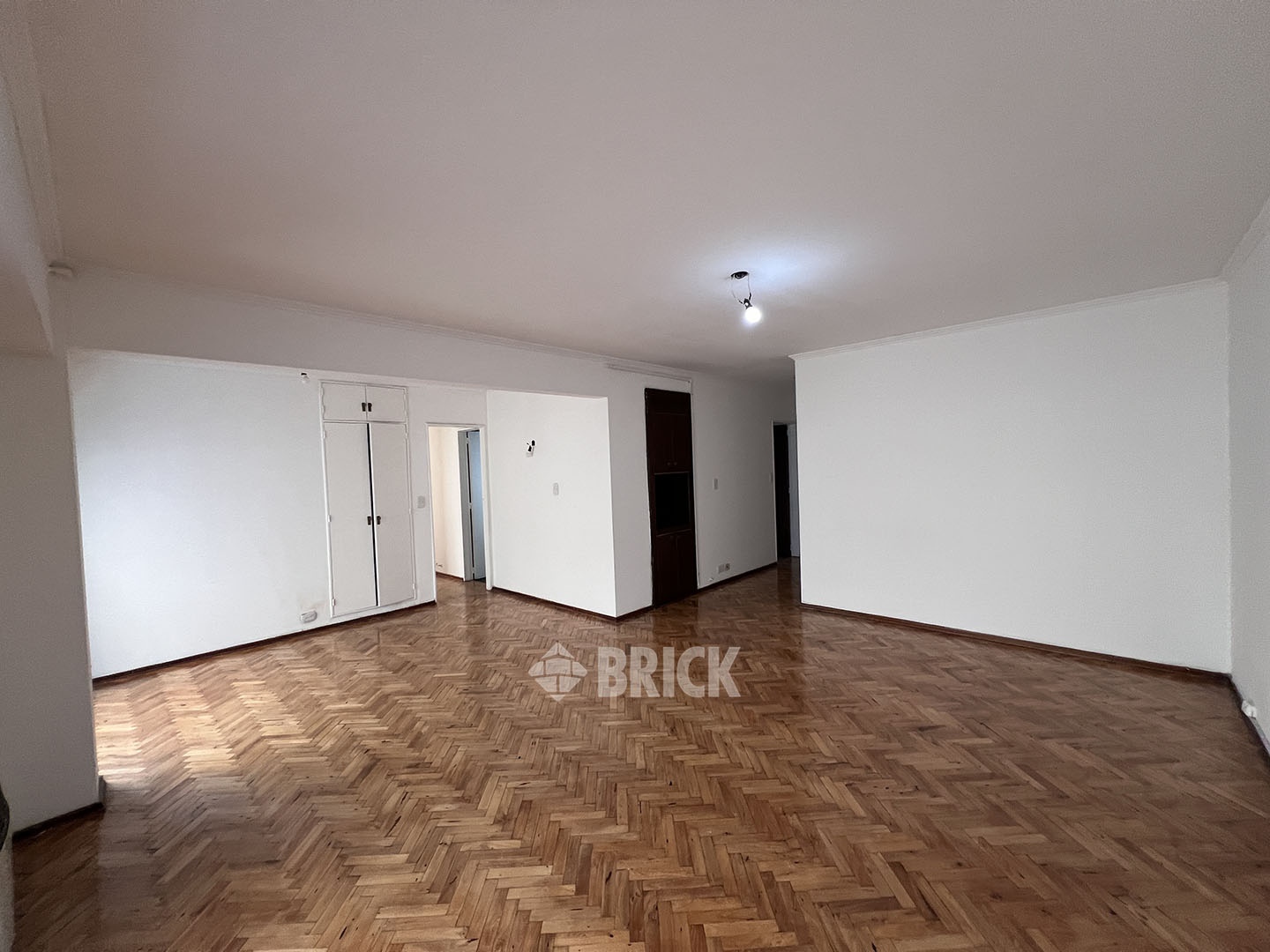 MELIAN, AV. al 2300 Piso 3 5