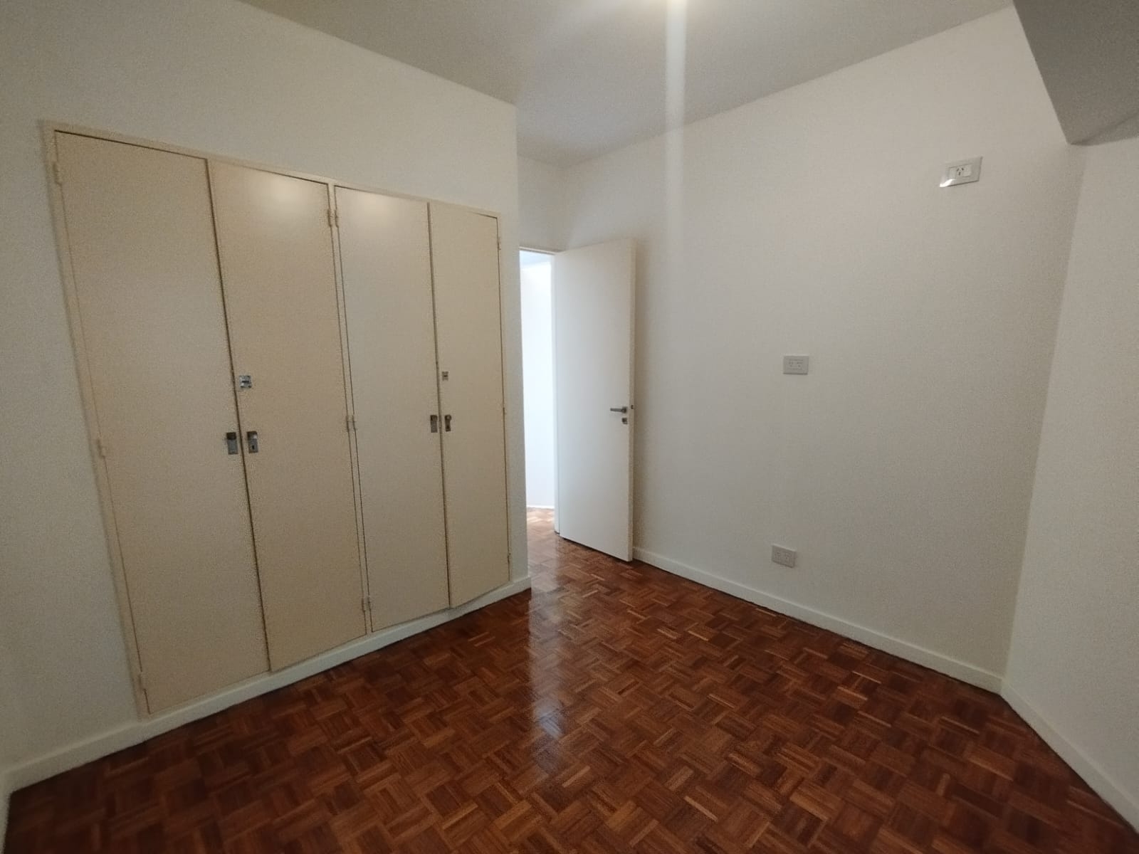 O'HIGGINS al 2100 Piso 20 17