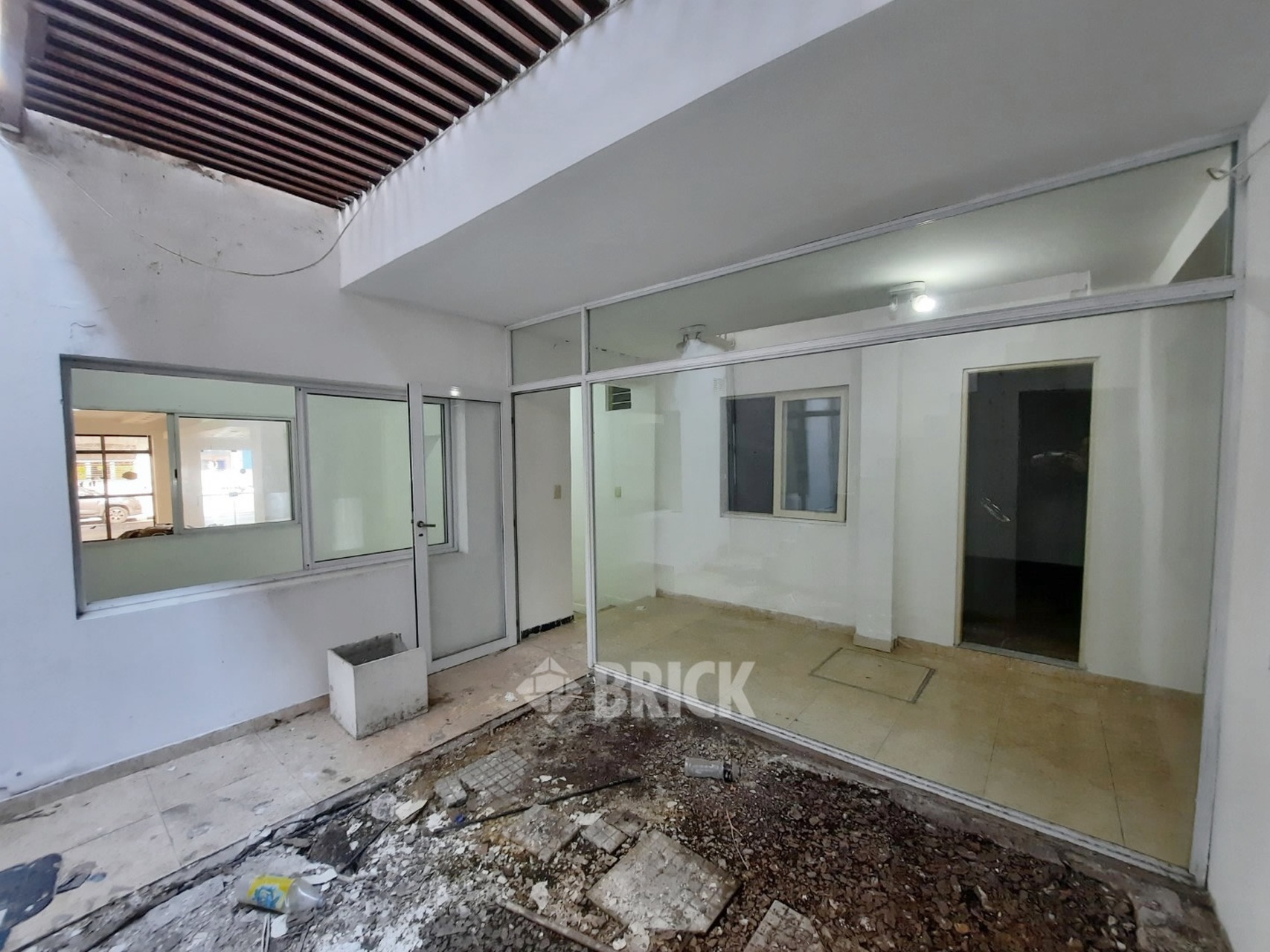 CALVO, CARLOS al 1100 24