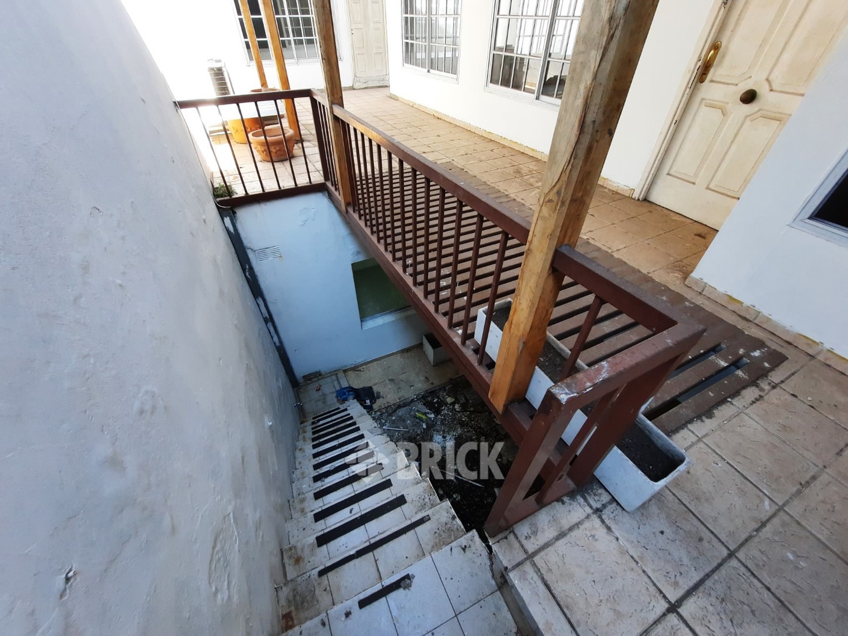 CALVO, CARLOS al 1100 25