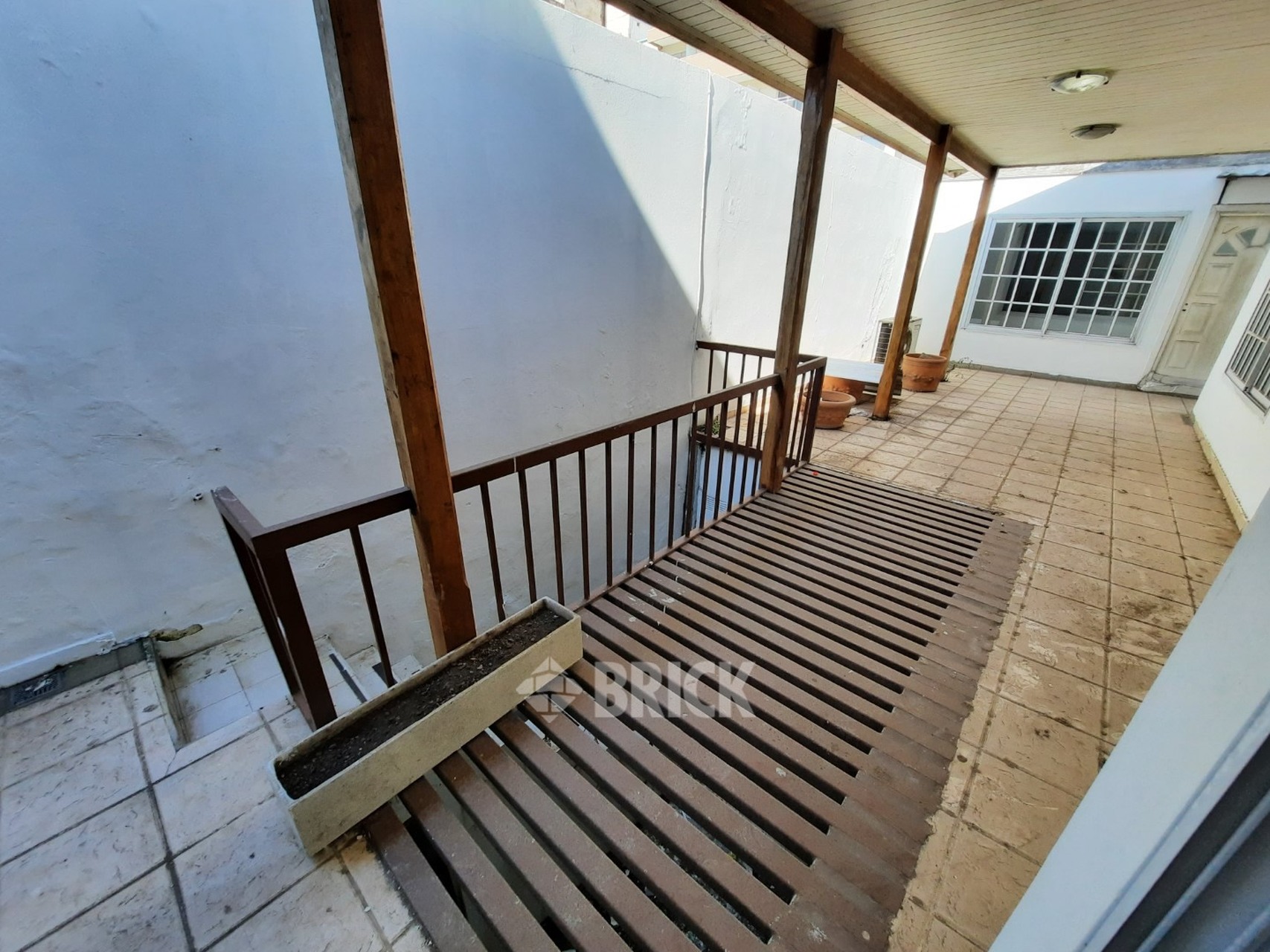 CALVO, CARLOS al 1100 27