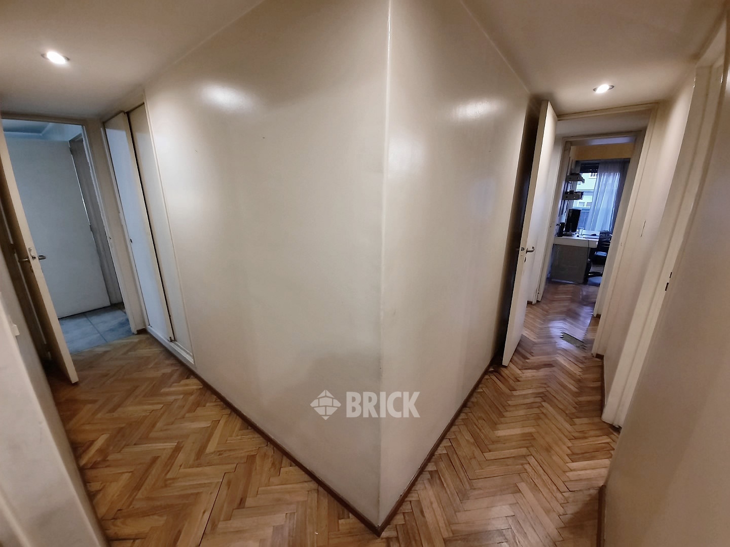 LAS HERAS, AV. al 2900 Piso 5 19