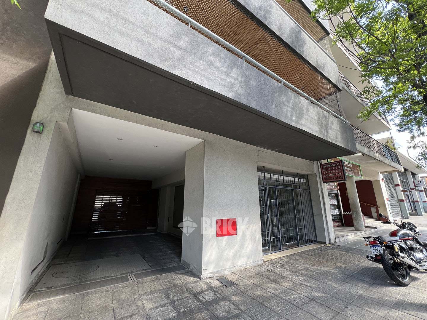 GARAY, JUAN DE, AV. al 3700 Piso 11 15