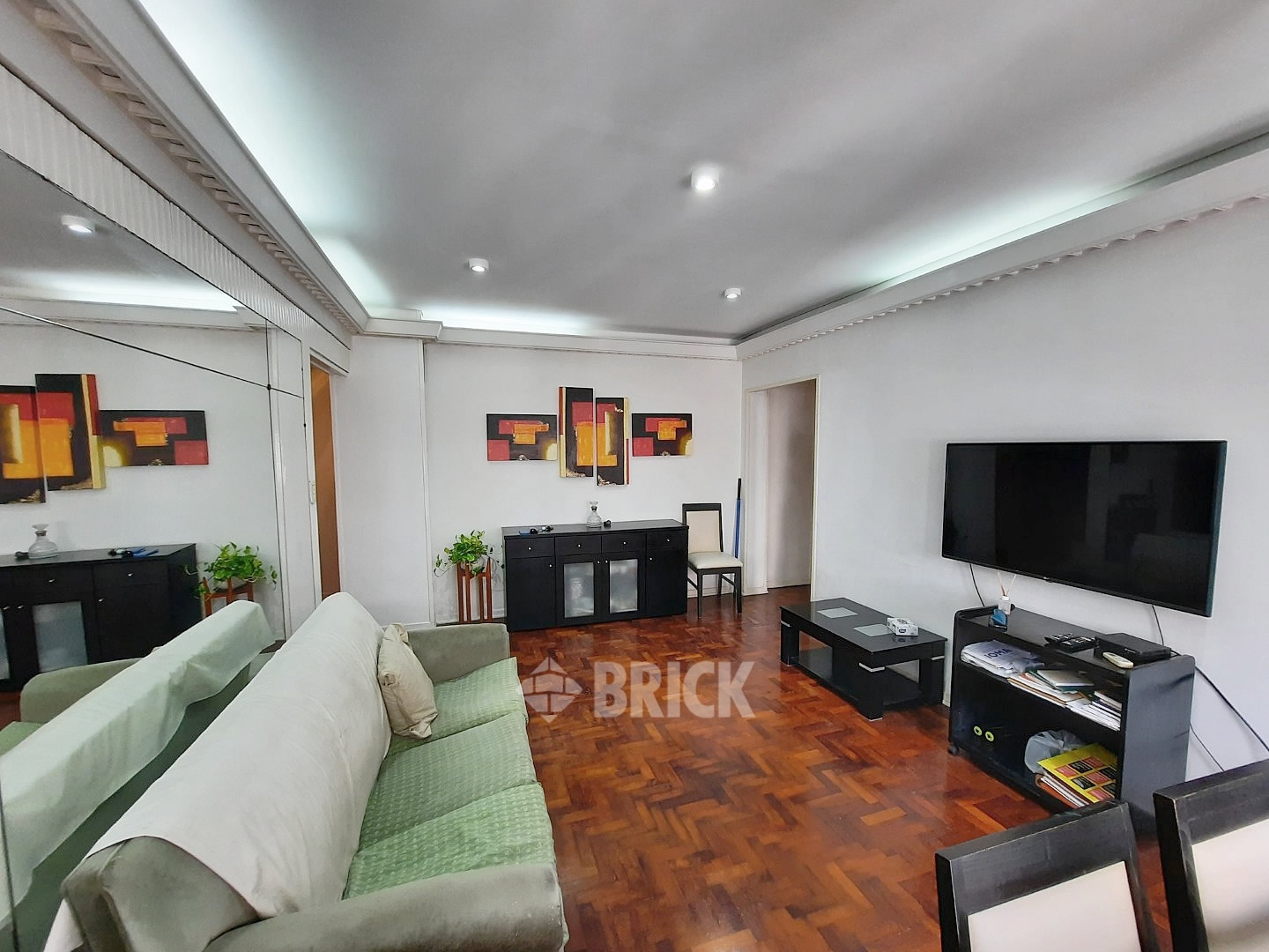 MALVINAS ARGENTINAS al 0 Piso 6 6