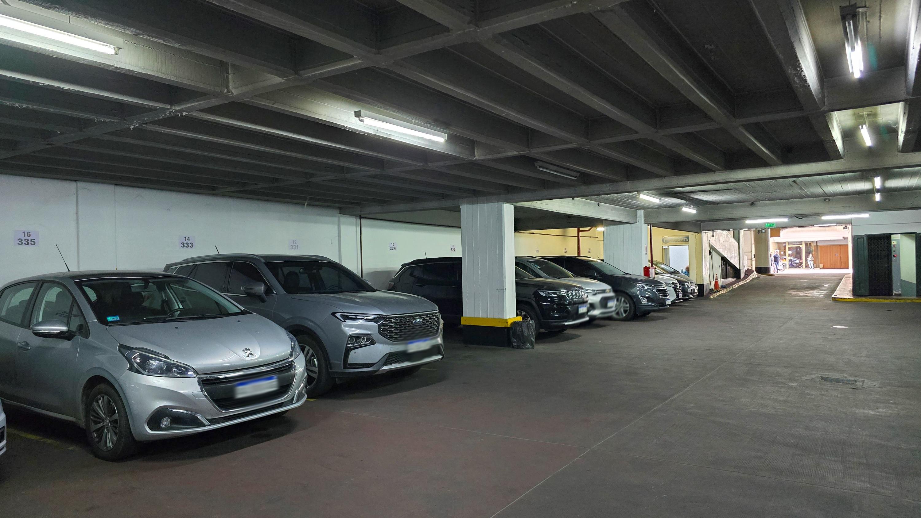 ALVEAR, MARCELO T. DE al 1200 Piso 3° Nº 246 6