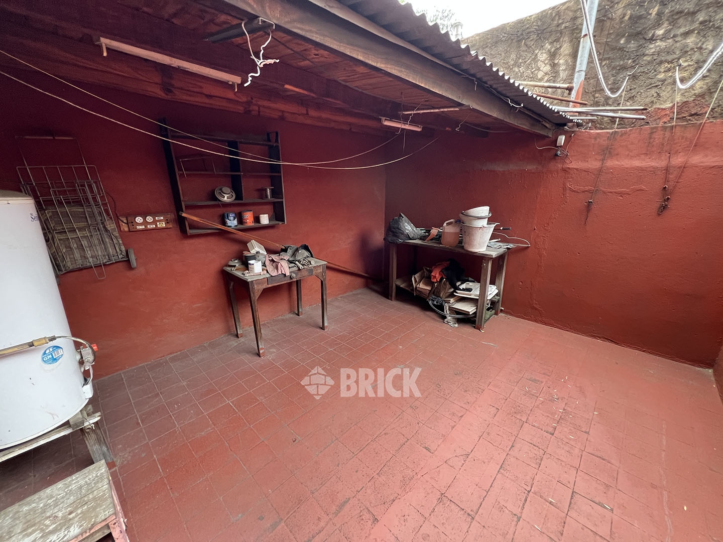 TRELLES, MANUEL al 2400 Piso PB 3