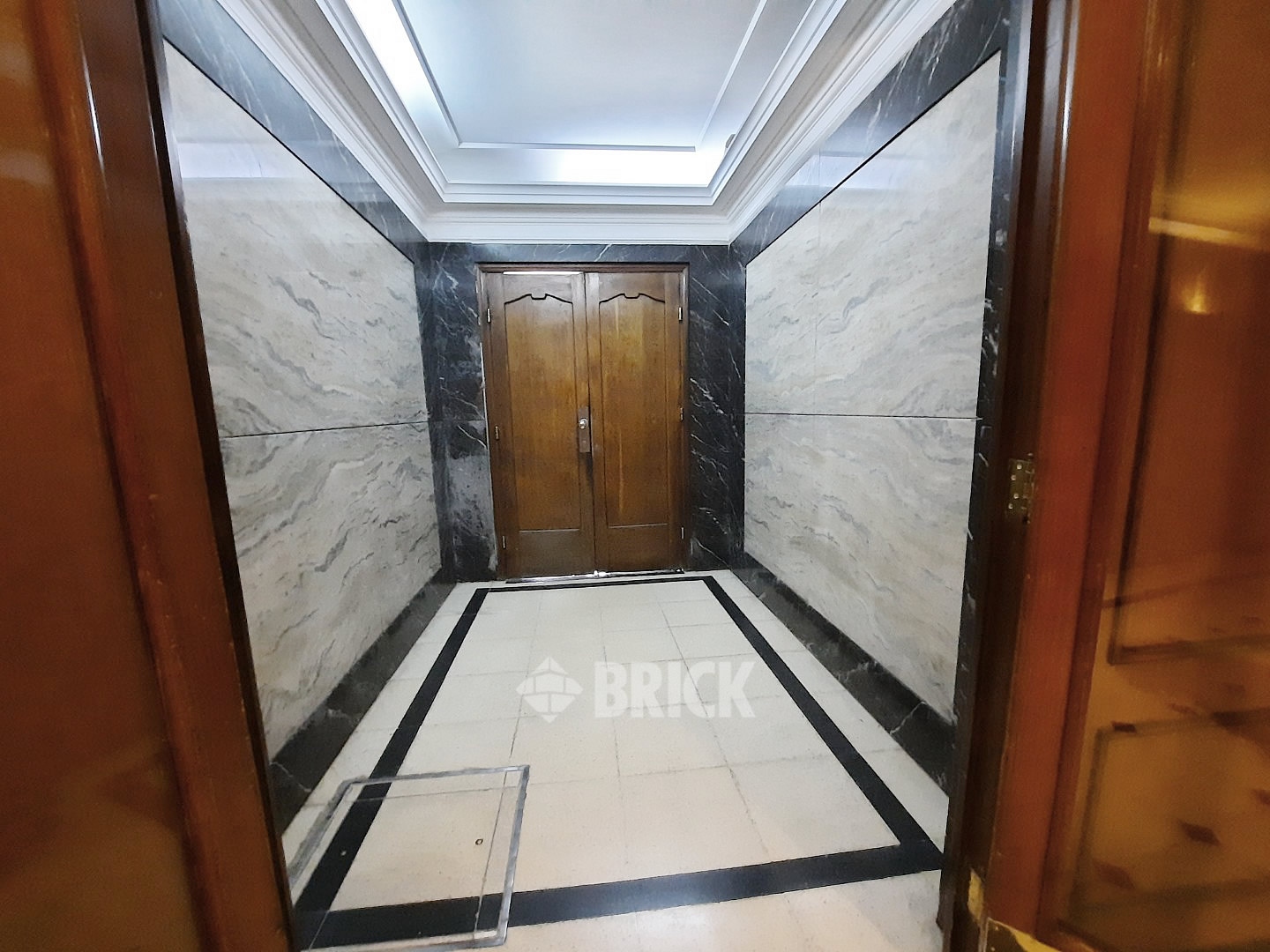 SALGUERO, JERONIMO al 2500 Piso 7 35