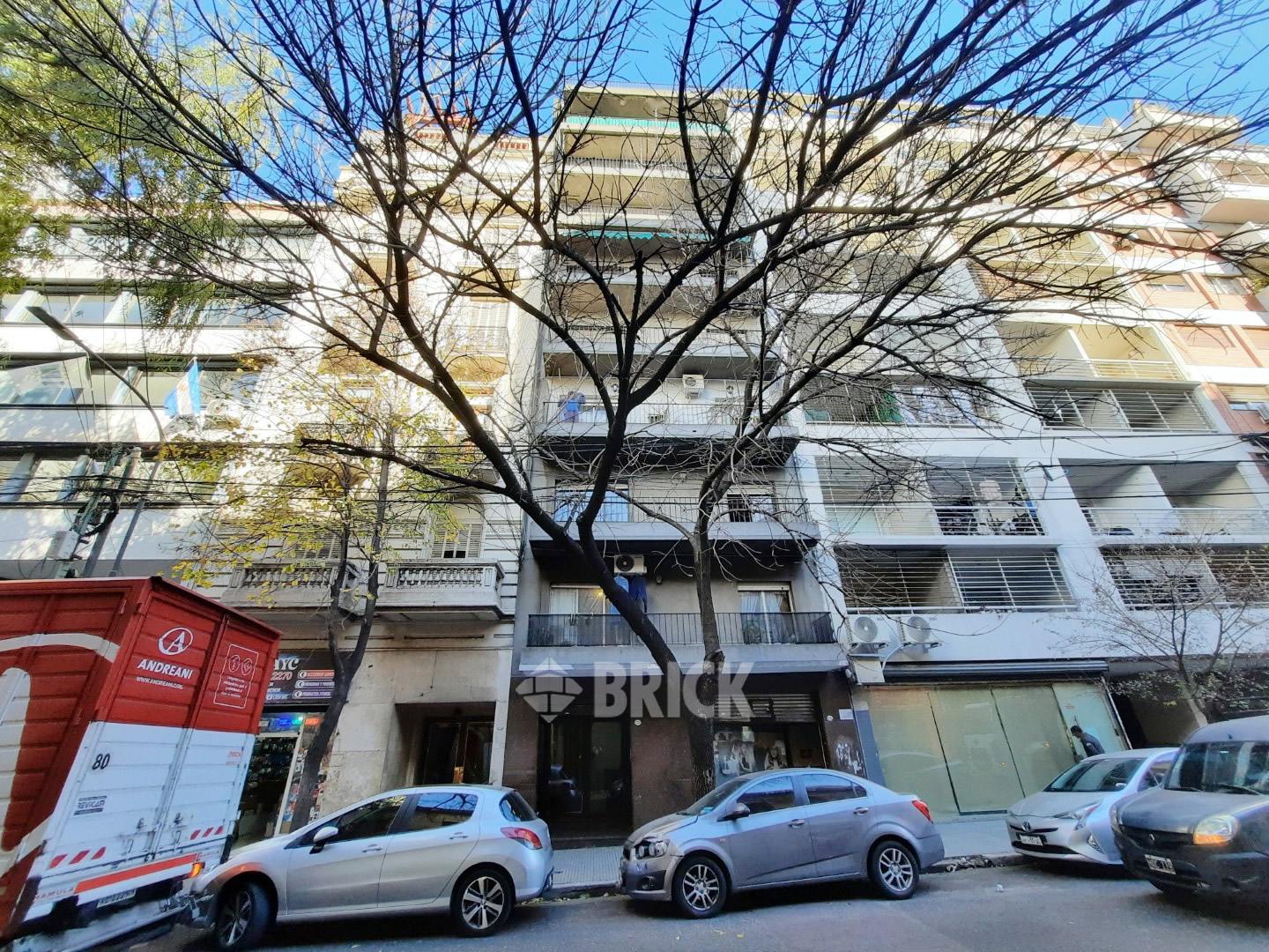 MITRE, BARTOLOME al 2200 Piso 9 26