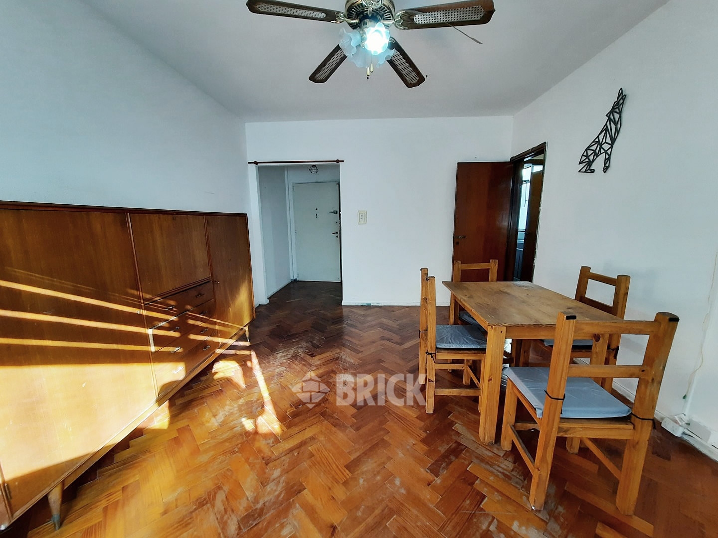 MITRE, BARTOLOME al 2200 Piso 9 5