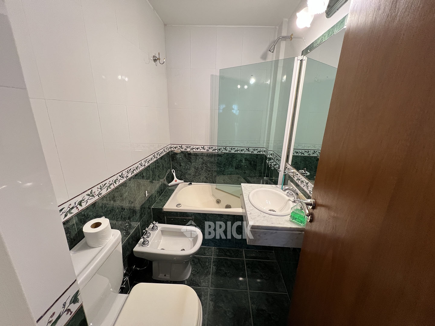 SEGUI, FCO. JOSE al 500 Piso PB 12