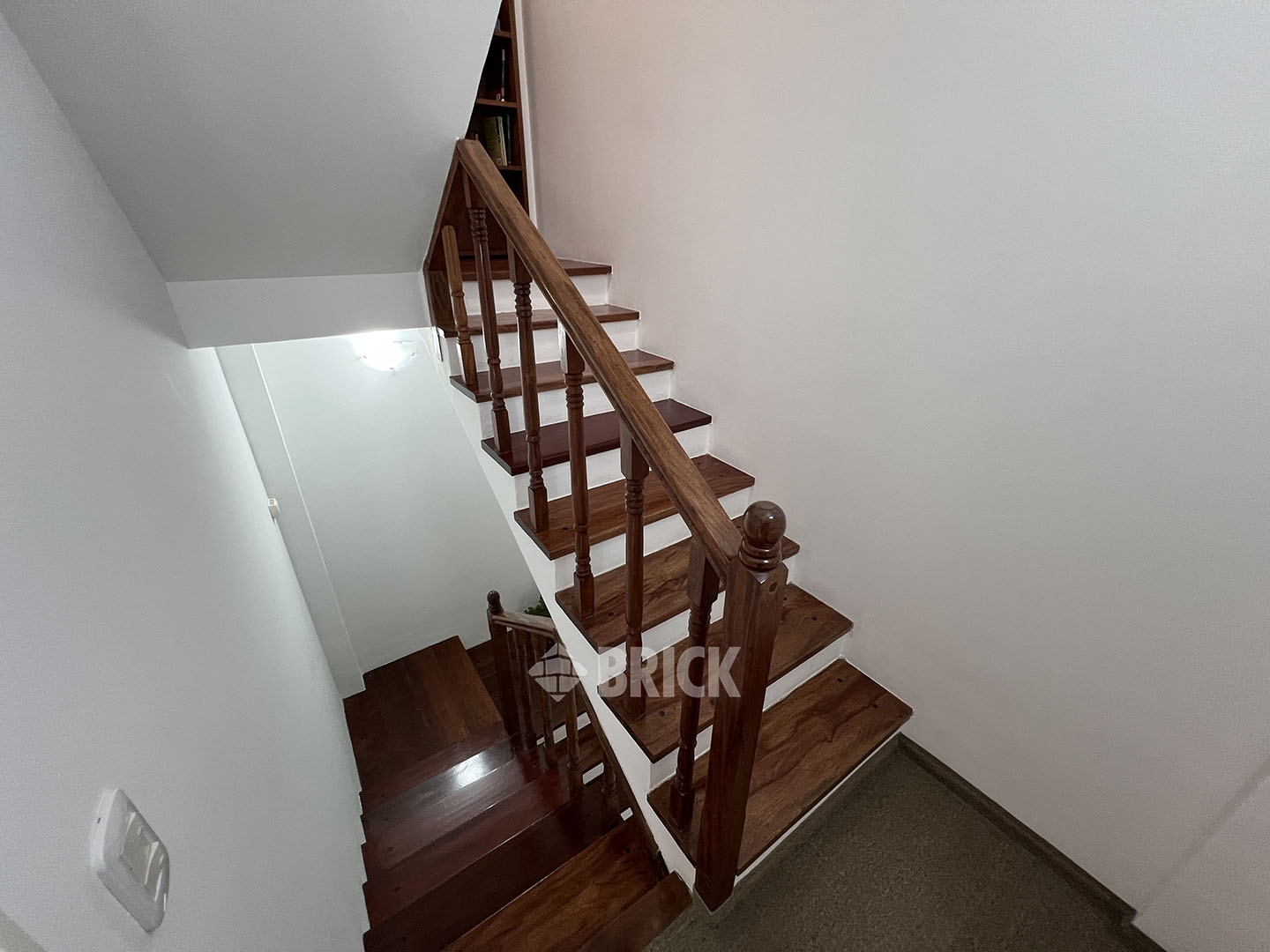 SEGUI, FCO. JOSE al 500 Piso PB 15