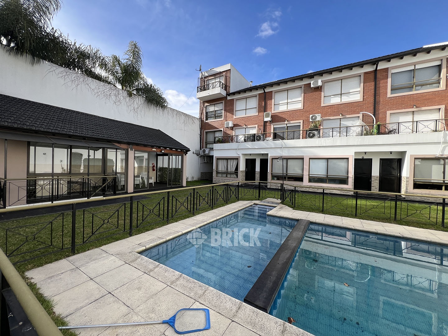 SEGUI, FCO. JOSE al 500 Piso PB 23