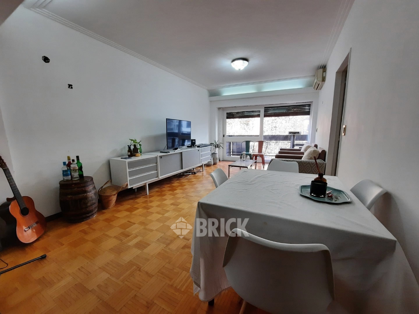 SANTA FE, AV. al 2200 Piso 4 3