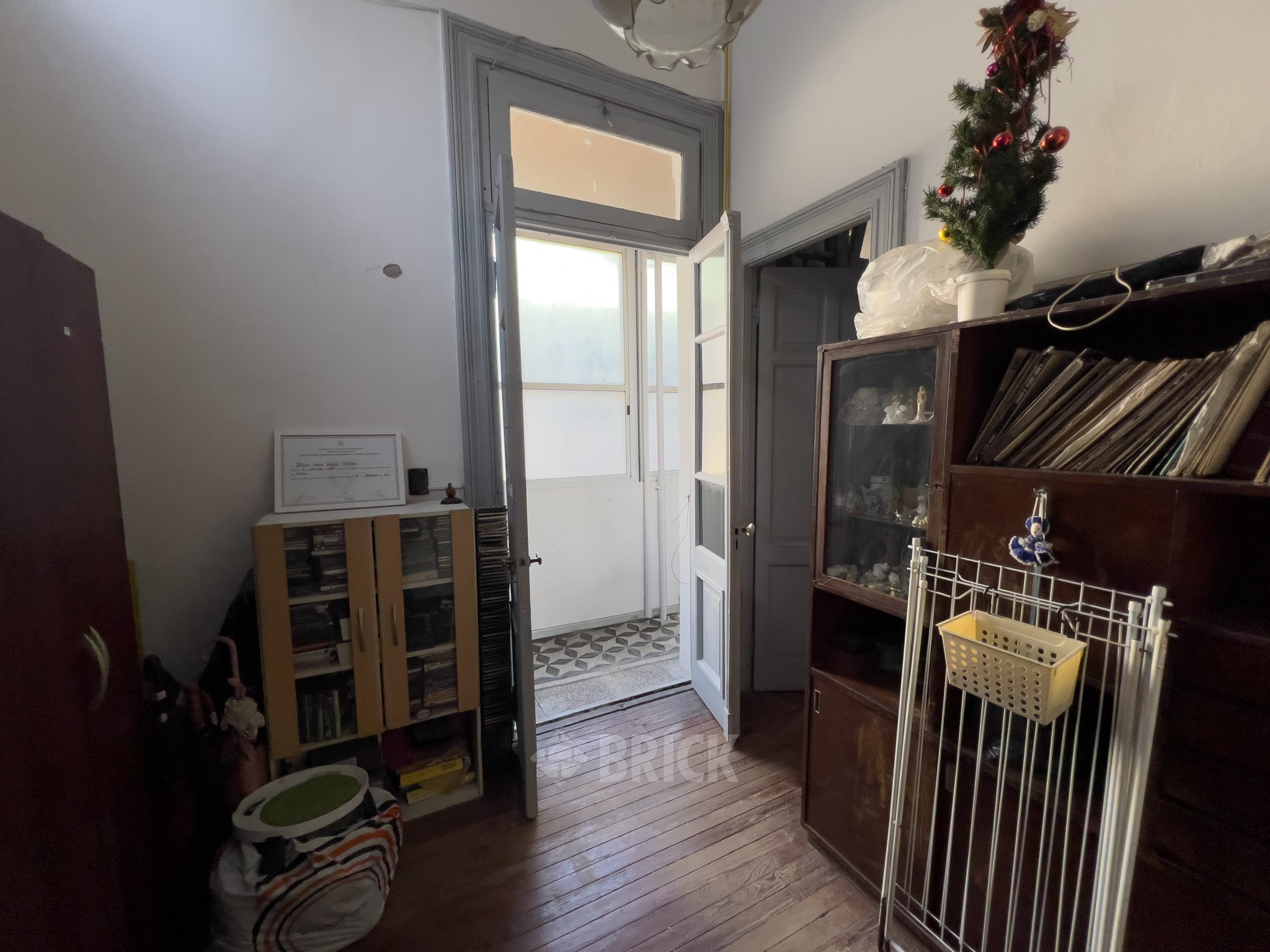 RIVADAVIA, AV. al 3800 Piso 1 4