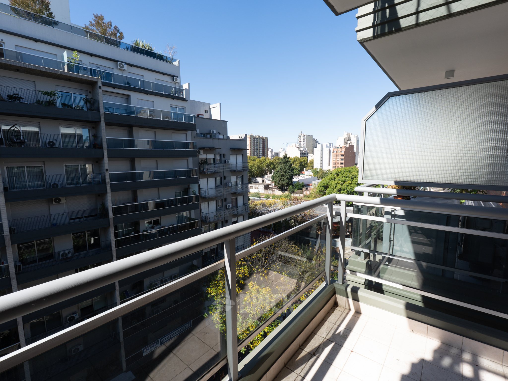 ALVAREZ, DONATO, T. GRAL. al 200 Piso 7 7